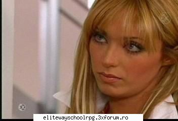 imi place poza asta :zzz:  :nod:  :rotfl:  :rotfl: mia !